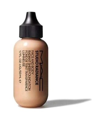 M.A.C Studio Radiance Face and Body Radiant Sheer N1 Vegan Likit Tüp Fondöten 50 ml