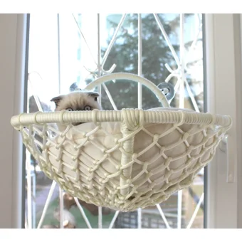 Homedora Vantuzlu Yıkanabilir Tek Fonksiyonlu 44x25 cm Cama Yapışan Kedi Yatağı Bej