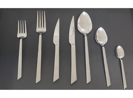 Korkmaz A2514 Lisa 84 Parça 12 Kişilik Çatal Kaşık Bıçak Takımı Gümüş