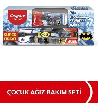 Colgate Batman Meyve Aromalı Florürsüz 6+ Yaş Çocuk Diş Macunu 75 ml + Colgate Diş Fırçası