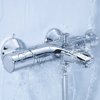 Grohe 800 Krom Çiftli Çevirmeli Dereceli Yarı Ankastre Kare Banyo Bataryası Gümüş