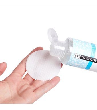 Botanical Lab Tüm Cilt Tipleri İçin Aha+Bha Yüz Temizleyici Likit Tonik 200 ml