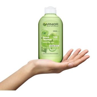 Garnier Botanik Normal ve Karma Ciltler İçin Yüz Temizleyici Likit Tonik 200 ml