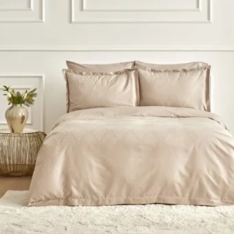 Karaca Home White Collection Lush Pamuk Dört Mevsim 200 x 220 cm Desenli Çift Kişilik Nevresim Takımı Bej