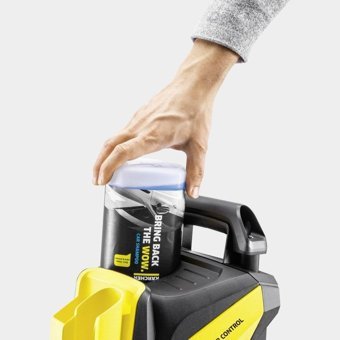 Karcher K 4 Power Control 1800 W Deterjan Hazneli Tekerlekli 130 bar Elektrikli Basınçlı Yıkama Makinesi
