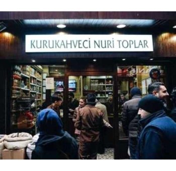 Nuri Toplar Sade Orta Kavrulmuş Türk Kahvesi 2x300 gr