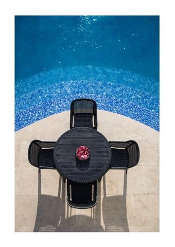 Bintaş Mobilya 110x76 cm Siyah Yuvarlak Plastik Bahçe Masası