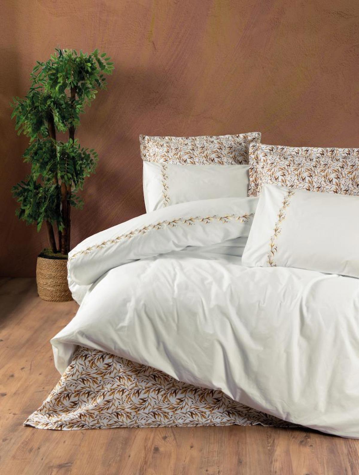 Cotton Box Pamuk Dört Mevsim 200 x 220 cm Çift Kişilik Çarşaflı Nakışlı Nevresim Takımı Tarçın Rengi