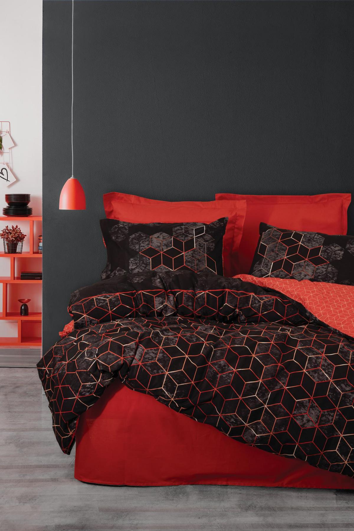 Cotton Box Pamuk Dört Mevsim 200 x 220 cm Çift Kişilik Çarşaflı Desenli Nevresim Takımı Kırmızı-Siyah