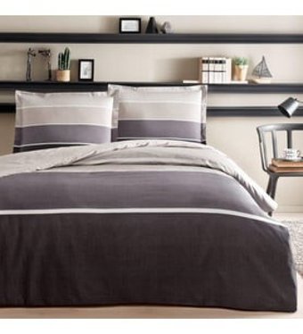 Taç Hazel Saten 4 Mevsim 200 x 220 cm Çarşaflı Desenli Çift Kişilik Nevresim Takımı Mürdüm