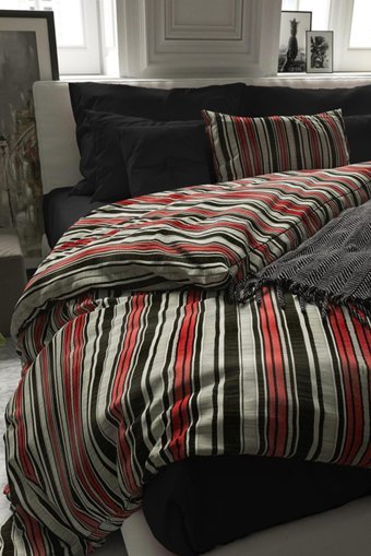 Rivaistanbul Pamuklu 4 Mevsim 200 x 220 cm Çarşaflı Çizgili Çift Kişilik Nevresim Takımı Siyah