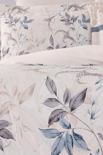 Varol Laura Home Rafaello Bambu Saten 4 Mevsim 200 x 220 cm Çarşaflı Desenli Çift Kişilik Nevresim Takımı Çok Renkli