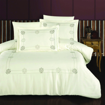 Maxstyle Ornament Saten 4 Mevsim 200 x 220 cm Çarşaflı Desenli Çift Kişilik Nevresim Takımı Krem