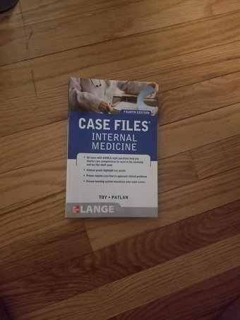 Case Files Internal Medicine, Fourth Edition (Lange Case Files) [Paperback] And Patlan, John Toy, Eugene Mcgraw-Hill
