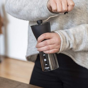 Hario Mini Mill Plus Plastik Manuel Kahve Öğütücü