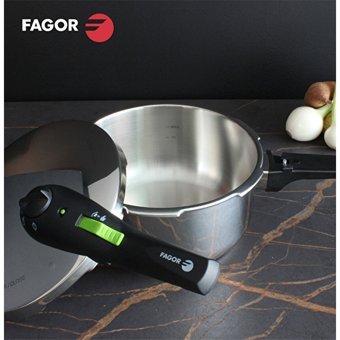 Fagor Rapıd Xpress Clipso Kapak Çelik Tabanlı 4 lt Düdüklü Tencere Siyah