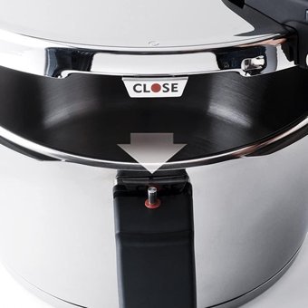 Fissler Vitaquick Bluepoint Clipso Kapak Cookstar Tabanlı 10 lt Düdüklü Tencere