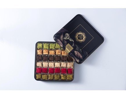 Meşhur Safranbolu Lokumcusu Metal Kutu Baklava Meyveli Lokum 600 gr