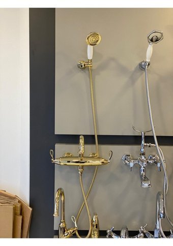 Newarc 951511 Pirinç Çiftli Çevirmeli Yarı Ankastre Kuğu Banyo Bataryası Altın