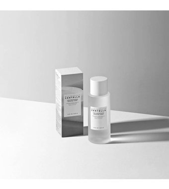 Skin1004 Madagascar Tüm Ciltler İçin AHA/BHA Gözenek Sıkılaştırıcı Leke Giderici Likit Tonik 200 ml