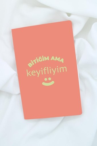 Anime Marketi Bitiğim Ama Keyifliyim A5 Çizgisiz Orta Boy Çok Renkli Not Defteri