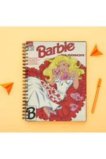 Lucidum A5 100 Yaprak Çizgisiz Telli Karton Kapak 1 Adet Barbie Okul Defteri