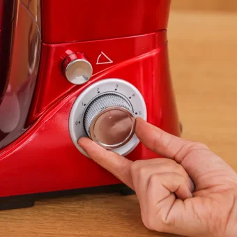 Emsan Bella Gusto Aliminyum Döküm 1300 W 5 lt Stand Hamur Yoğurma ve Mutfak Şefi Kırmızı