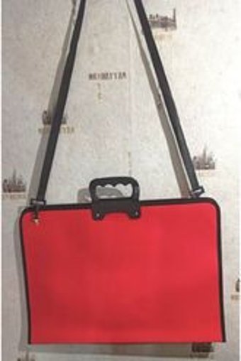 Tml Fermuarlı Kırmızı Plastik Resim Çantası 38x55 cm