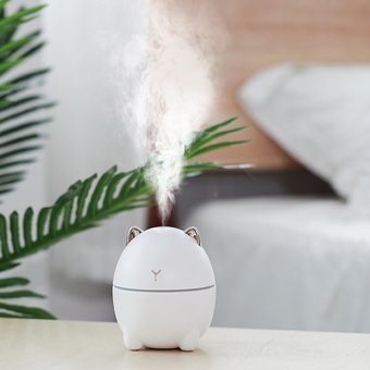Buyfun Mini 2 W 200 ml İyonizerli Taşınabilir Şarjlı Mini Soğuk Buhar Makinesi Pembe