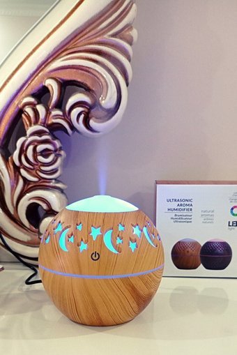 Butfulake Ultrasonik 7 Renk Led 3 W 130 ml Aromaterapi Işıklı İyonizerli Taşınabilir Şarjlı Mini Soğuk Buhar Makinesi Açık Ahşap