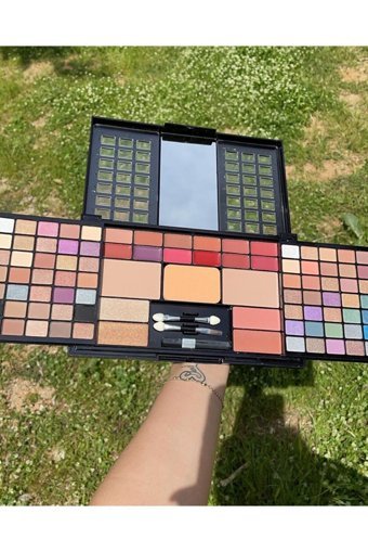 Aily Cosmetics Rose 90 Parça Çekmeceli Kutulu Makyaj Seti