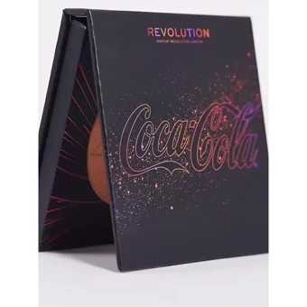 Revolution X Coca Cola Starlight Highlighter Paleti