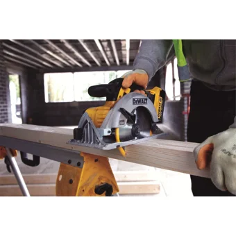 Dewalt DCS391M2-QW 18 V 3700 devir/dk 165 mm Kablosuz Akülü Şarjlı Daire Testere