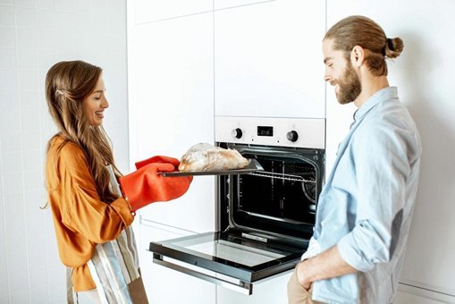 İtimat AF550 70 lt Izgaralı Dijital Modern Fanlı Midi Fırın Beyaz