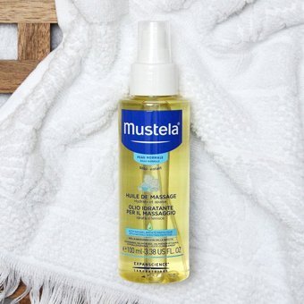 Mustela Avokadolu Nar Çekirdekli Ayçiçek Yağlı Hipoalerjenik Bebek Masaj Yağı 100 ml