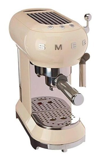 Smeg ECF01CREU 50's 1350 W Paslanmaz Çelik Tezgah Üstü Kapsülsüz Yarı Otomatik Espresso Makinesi Siyah