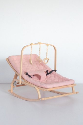 Babycom Ahşap Sallanır Oyuncaklı 4 Kademeli Ana Kucağı Pembe