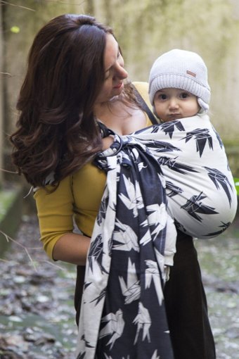 Huggyberry Bel Destekli Beyaz-Siyah Sling