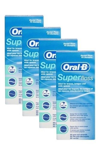 Oral-B Süper Aromasız Kürdanlı 50x4 Adet Diş İpi