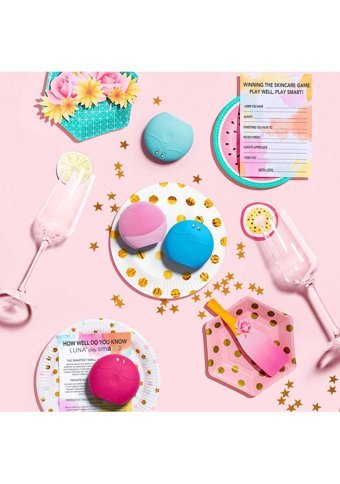 Foreo Luna Play Smart 2 Tüm Ciltler İçin 1 Başlıklı Fırçalı Silikon Şarjlı Titreşimli Yüz Temizleme Cihazı Pembe