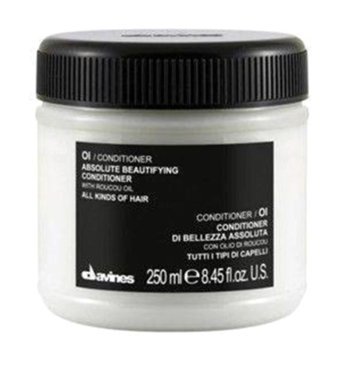 Davines Roucou Yağlı Silikonsuz Sülfatsız Nemlendirici Tuzsuz Keratinli Boyalı Saçlar Tüm Saçlar İçin Durulanmayan Unisex Saç Kremi 250 ml