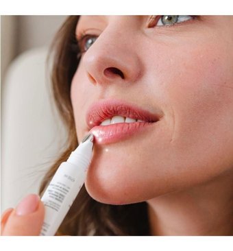 Teoxane Yetişkin Dudak Nemlendirici Balm 10 gr