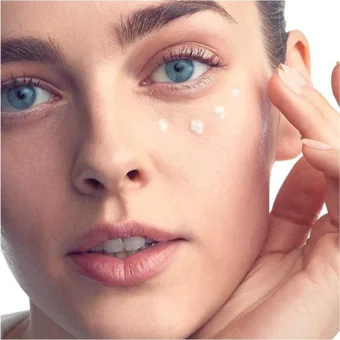 Oriflame Novage Skinrelief Hassas Ciltler için Evet Göz Çevresi Krem Tüp 15 ml