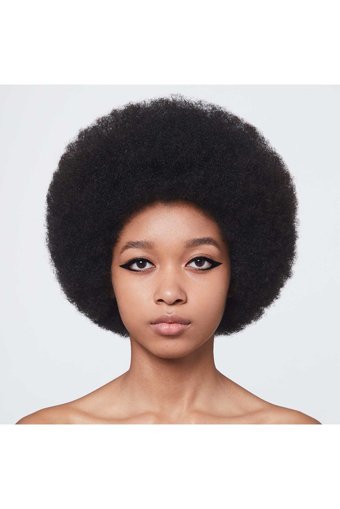 Gucci Définition L'Obscur Longwear No:17 Mat Pastel Siyah Kalem Eyeliner