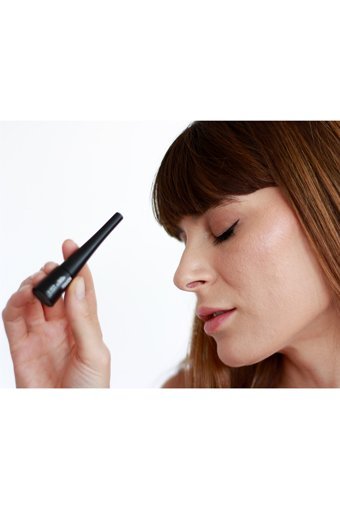 Just A Lıttle No:01 Suya Dayanıklı Mat Pastel Siyah Likit Eyeliner