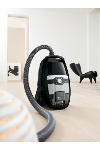 Miele SKCF5 Blizzard CX1 Comfort Ecoline 550 W Hepa Filtreli 2 lt Kapasiteli Toz Torbasız Süpürge Siyah