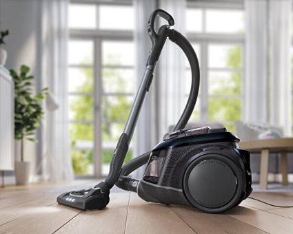 Electrolux PC91-STMT 650 W Hepa Filtreli 1.8 lt Kapasiteli Toz Torbasız Süpürge Siyah