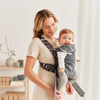 BabyBjörn Mini 3D 3.2-11 kg Kapasiteli Oturaklı Her Yöne Kanguru Pembe