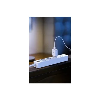 Bix Bp-01 3'lü Soket 1.8 metre 4'lü USB Kablolu Çiftli Akım Korumalı Priz