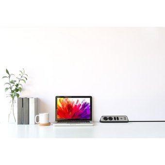Brennenstuhl Estilo 250 W Kalın Topraklı Akım Korumalı 3'lü 2 m USB Uzatma Kablolu Priz Siyah